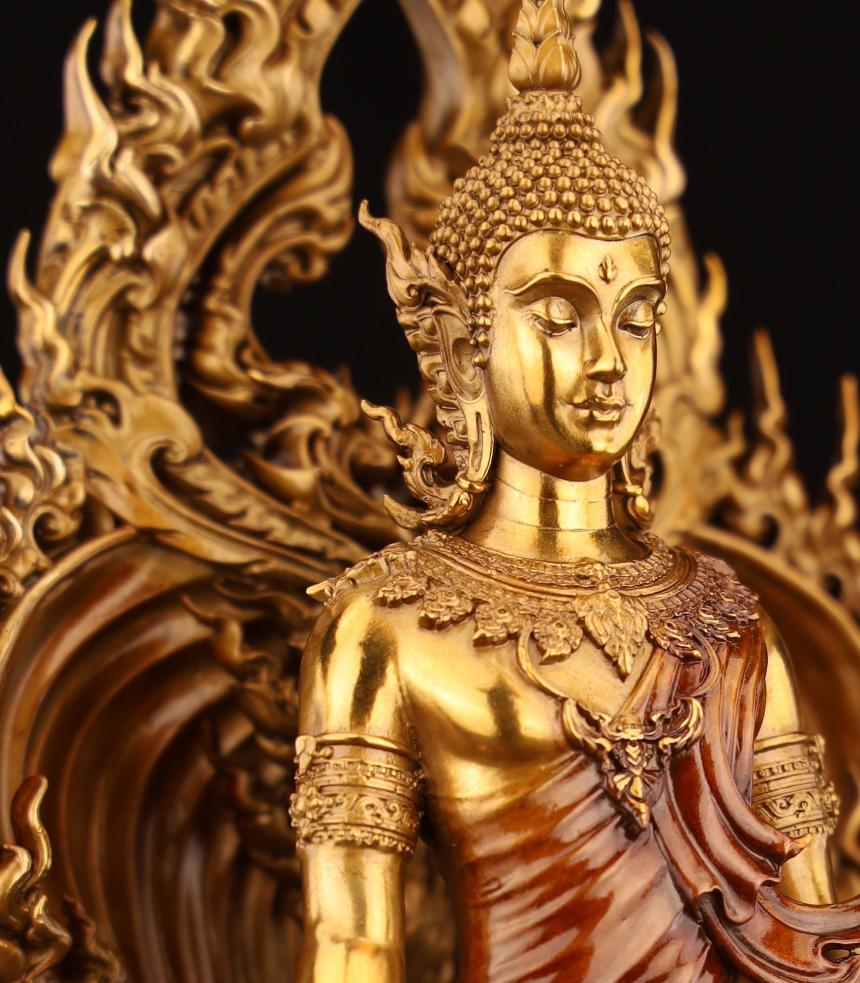พระโลกรวิวรรณเสด็จดาวดึงส์” เปิดจองครับ