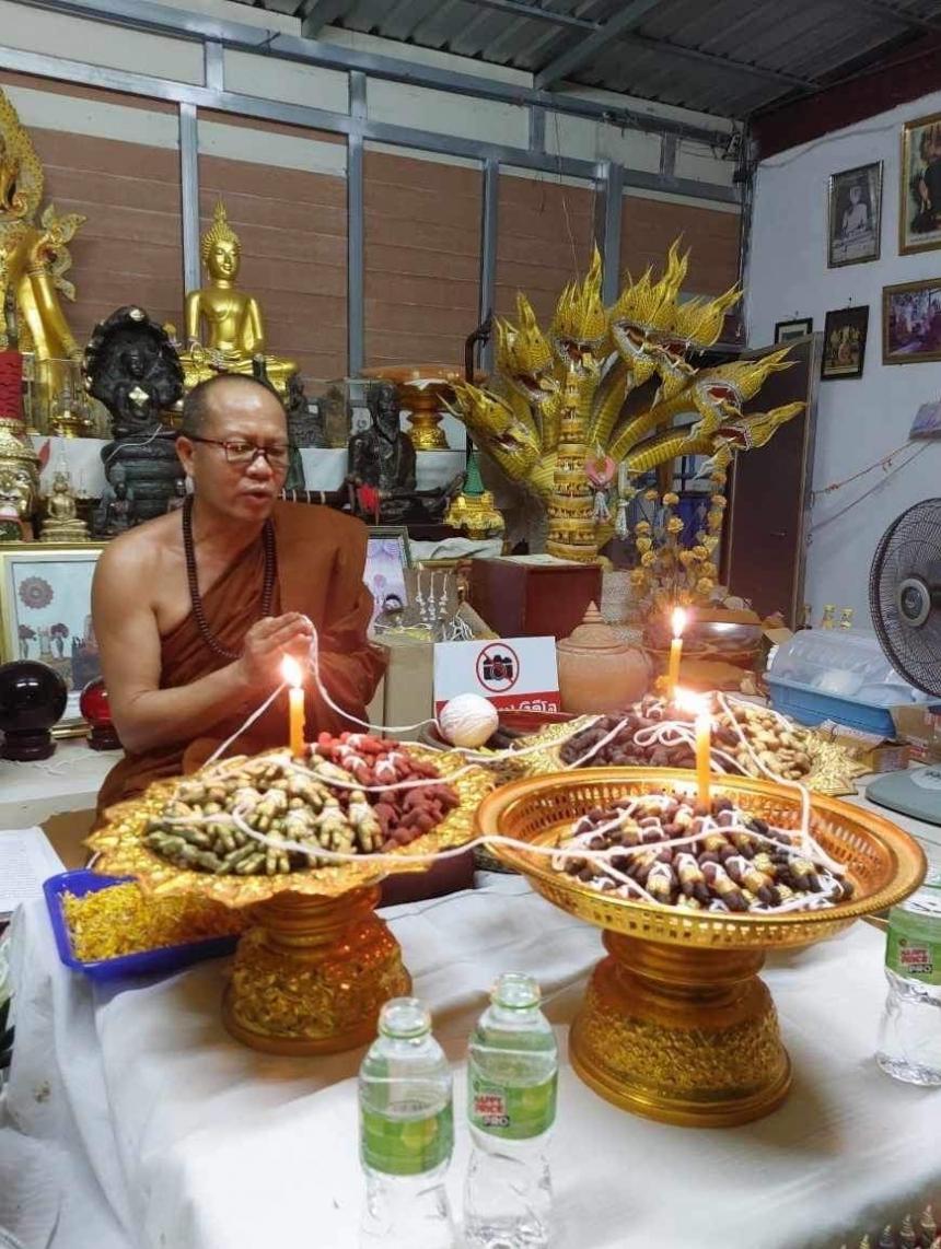 #หุ่นพยนต์จอมเวทย์ หลวงพ่อรุ่ง สิรินฺธโร สวนธรรมสิรินธรา เปิดจองครับ