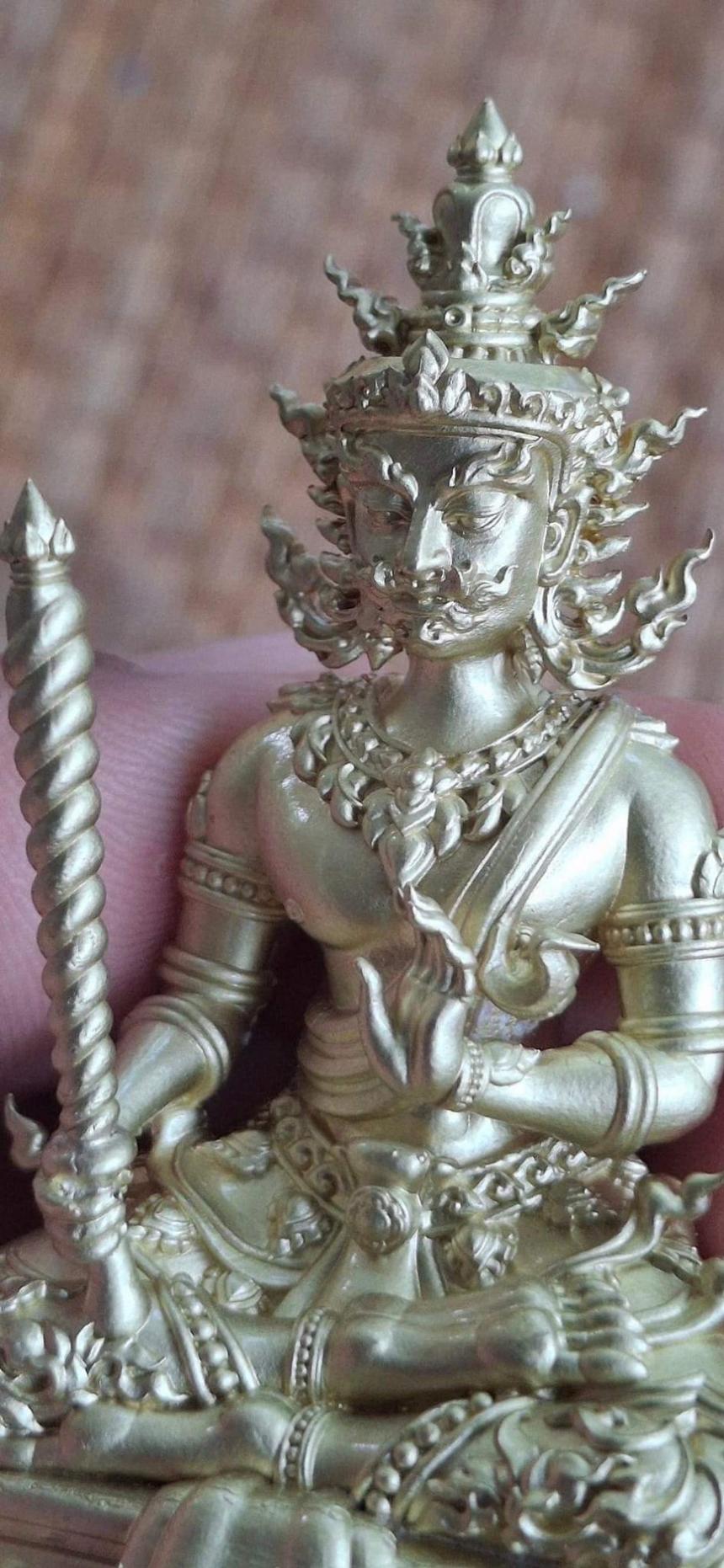 หลวงพ่อเจ้าคุณสุริยันต์ วัดป่าวังน้ำเย็น จ.มหาสารคาม เปิดจองครับ