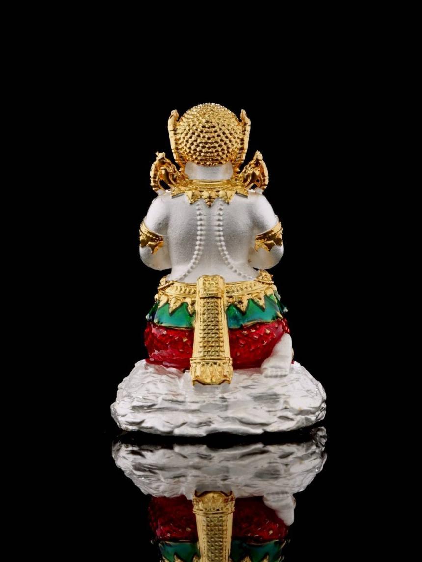 หลวงตาออ จารุวัณโณ อธิษฐานจิต ๗ คืน เปิดจองครับ 