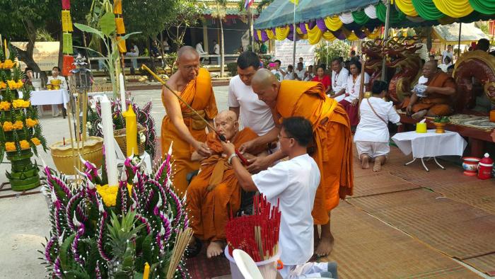 หลวงพ่อบุญส่ง วัดกระโจม จ.สิงห์บุรี กุมารพรายดำพรายแดง บูชาได้แล้ว