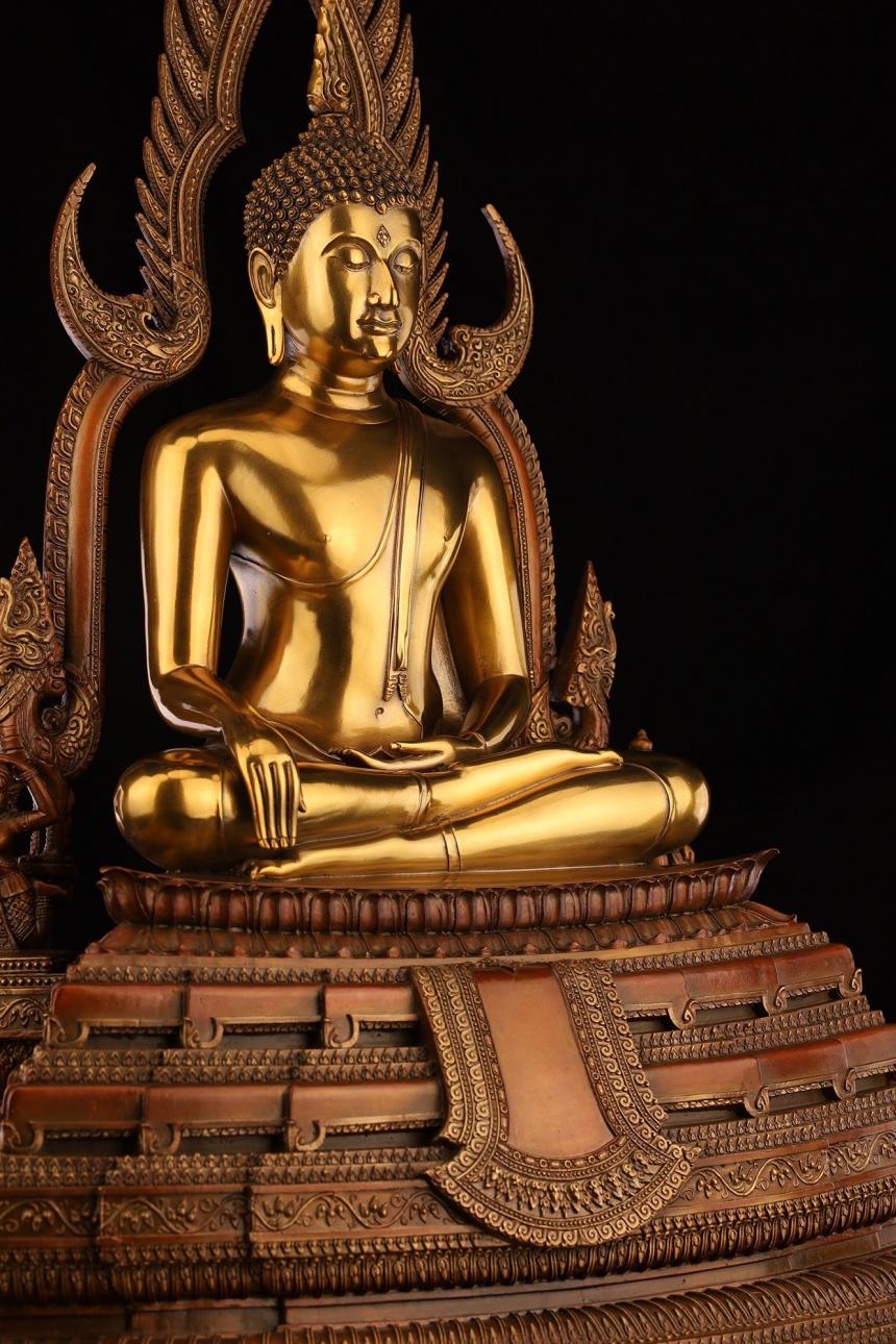 องค์พระพุทธชินราช “ราชันย์สยาม” ที่ระลึกงานพิธีเทหล่อพระหทัยสมเด็จพระนเรศวรมหาราช ณ ลานอิสรภาพ 109 อ.ป่าโมก จ.อ่างทอง เปิดจองครับ