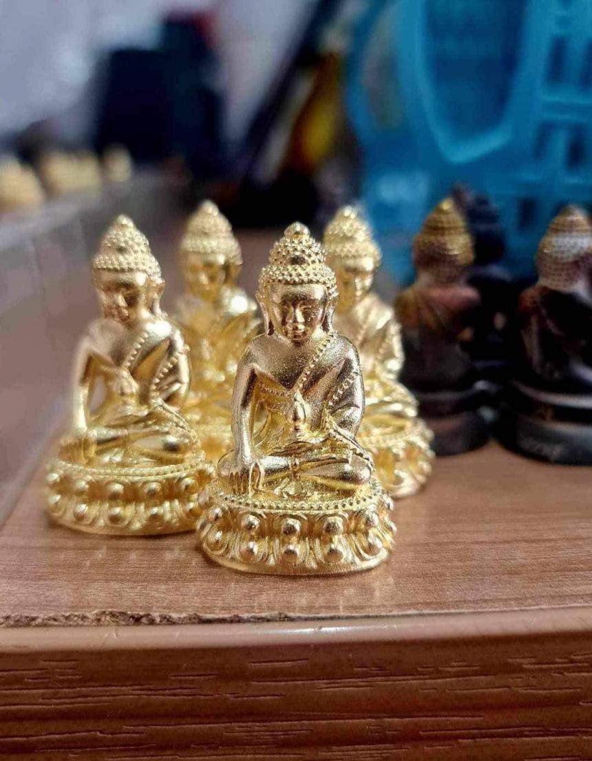 หลวงปู่จื่อ พันธมุตโต วัดเขาตาเงาะอุดมพร จ.ชัยภูมิ เปิดจองครับ