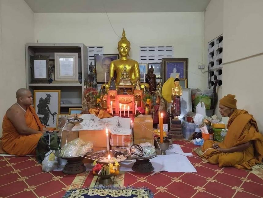 พ่อท่านมหานิมิตร ถิรธมฺโม พระเกจิช้างเผือก แห่งแดนใต้ ศิษย์พุทธาคมสายเขาอ้อ รัตภูมิ 🔆#สำนักสงฆ์เคียนตูชัย ต.คูหาใต้ อ.รัตภูมิ จ.สงขลา เปิดจองครับ