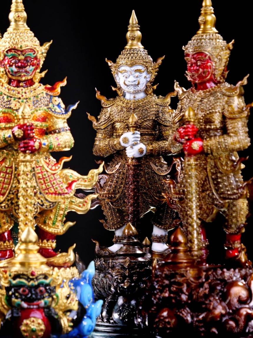 ท้าวเวสสุวรรณประทับราหู #รุ่นทวิพักตร์ประทานพร (หน้ายักษ์ หน้าเทพ) ณ วัดสุทธาราม เขตธนบุรี กรุงเทพฯ เปิดจองครับ