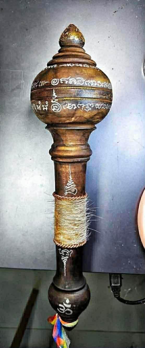 คฑาพระนารายณ รุ่นพระนารายณ์เปิดโลก9รอบ เปิดจองครับ