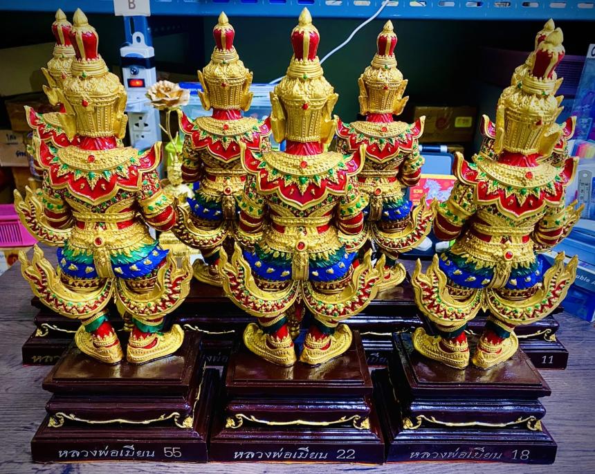 หลวงพ่อเมียน วัดจะเนียงวนาราม บุรีรัมย์ เปิดจองครับ
