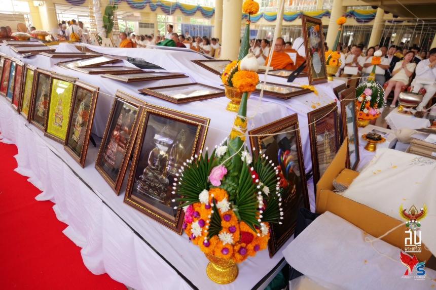 หลวงตาน้อย จนฺทวํโส (เทวดาน้อย) ที่พักสงฆ์ป่าปวงตึก อ.ขุนหาญ จ.ศรีสะเกษ เปิดจองครับ
