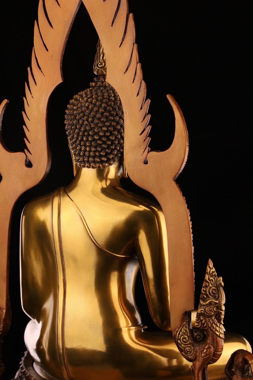องค์พระพุทธชินราช “ราชันย์สยาม” ที่ระลึกงานพิธีเทหล่อพระหทัยสมเด็จพระนเรศวรมหาราช ณ ลานอิสรภาพ 109 อ.ป่าโมก จ.อ่างทอง เปิดจองครับ