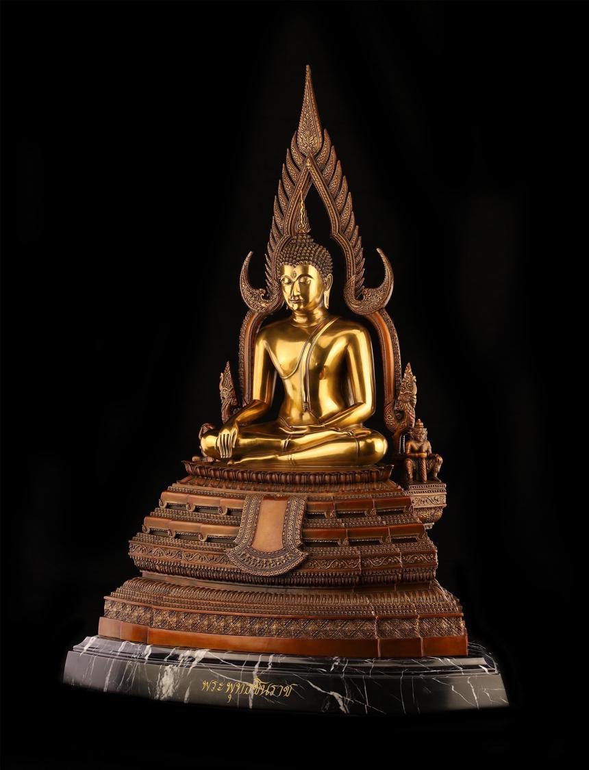 องค์พระพุทธชินราช “ราชันย์สยาม” ที่ระลึกงานพิธีเทหล่อพระหทัยสมเด็จพระนเรศวรมหาราช ณ ลานอิสรภาพ 109 อ.ป่าโมก จ.อ่างทอง เปิดจองครับ
