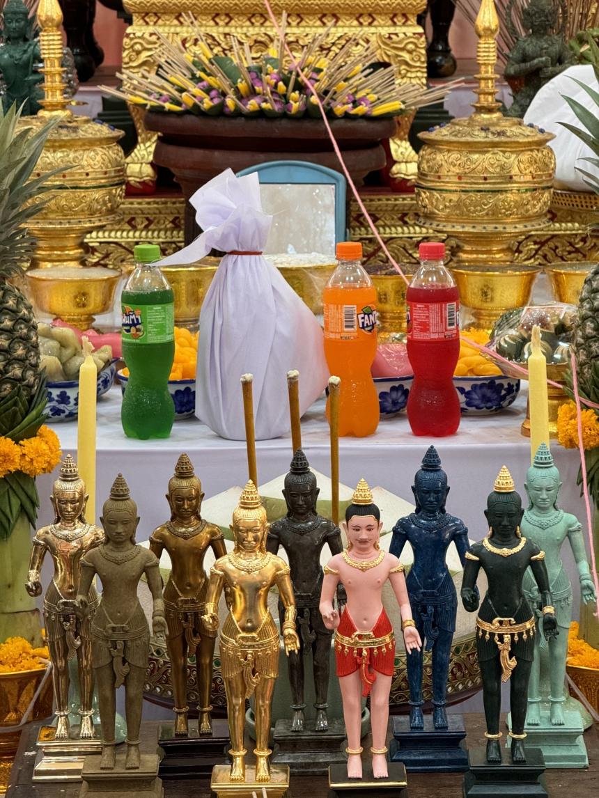 พระเจ้าเลียบโลก หลวงพ่อสมบูรณ์ วัดหงส์รัตนาราม เปิดจอง