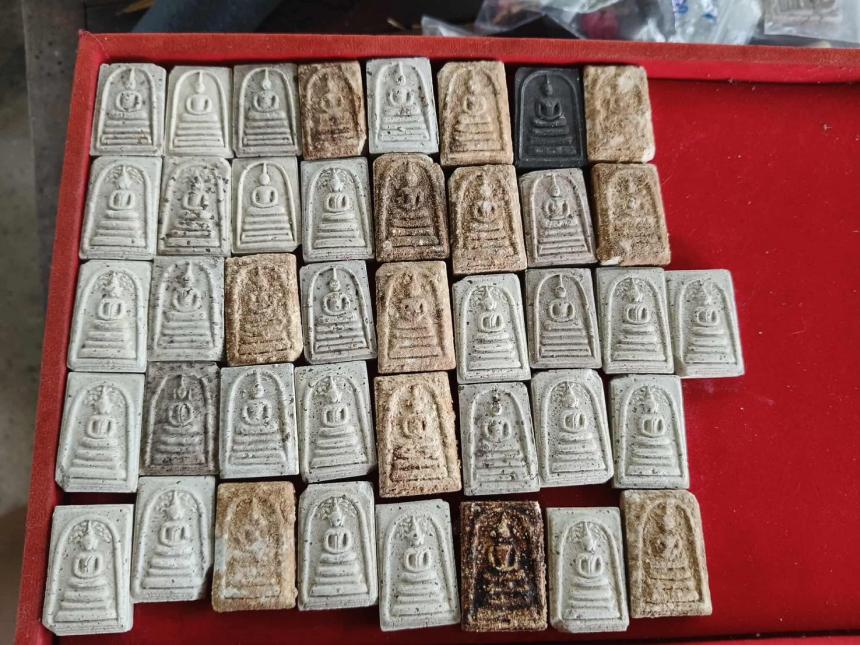 พระอาจารย์นิพนธ์ วัดลอน พัทลุง วัตถุประสงค์ ร่วมสมทบทุนสร้างกำแพงแก้วโบสถ์วัดลอน พัทลุง เปิดจองครับ