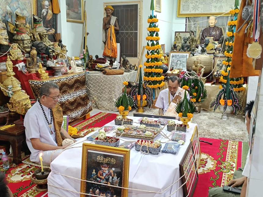 เปิดจอง.เนื้อผงพุทธคุณปู่เจ้าสมิงพราย นะเศรษฐี เปิดจองครับ